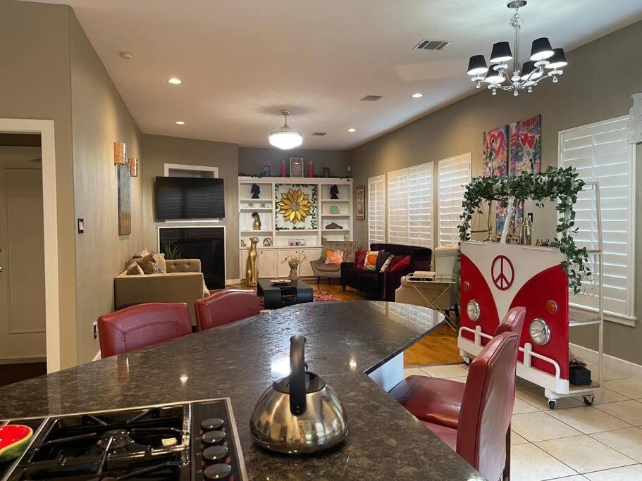 Wanderlust Villa Near Galleria Mall Houston Dış mekan fotoğraf